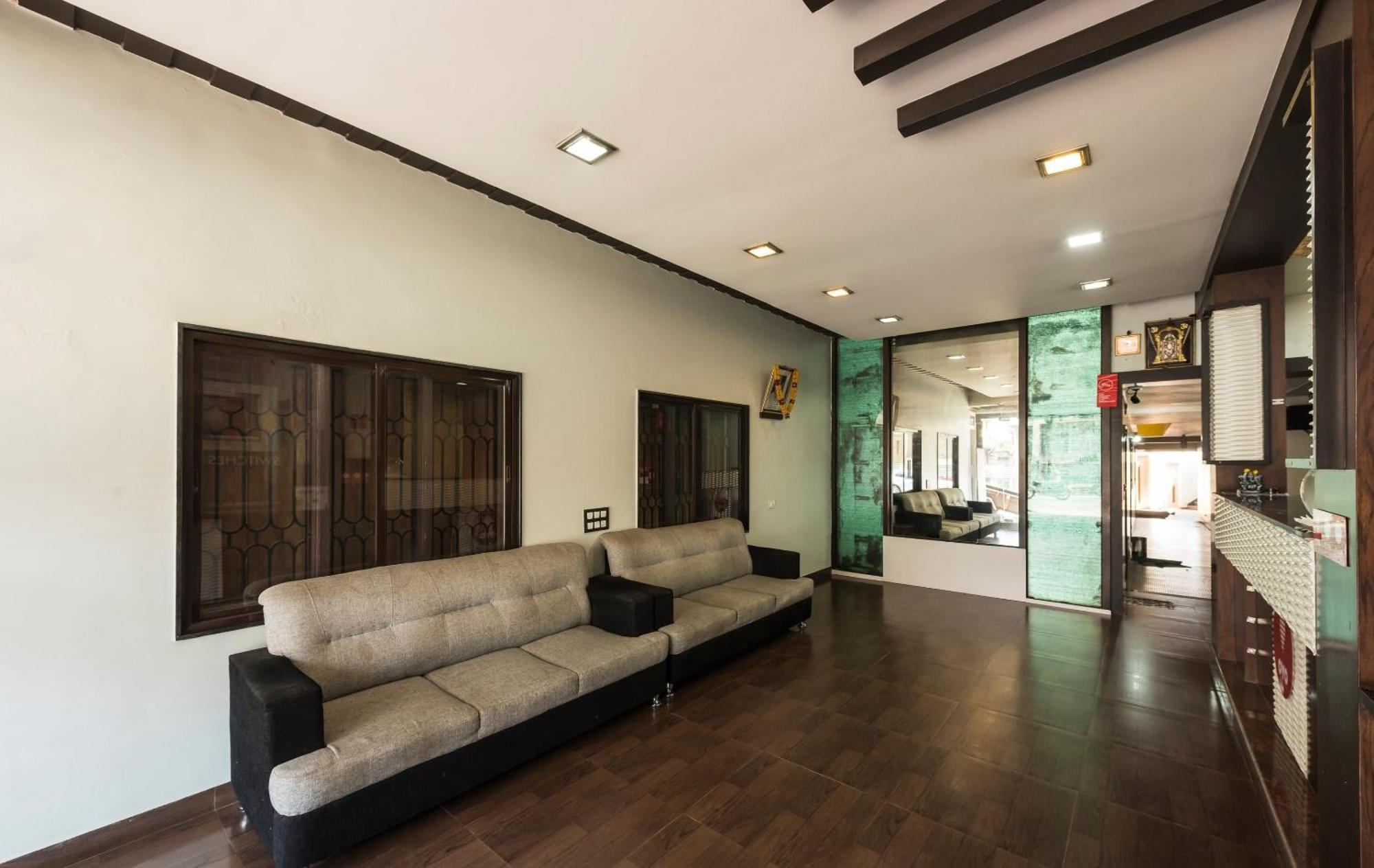 Hotel O Sri Venkatesha Residency Chikmagalūr Extérieur photo